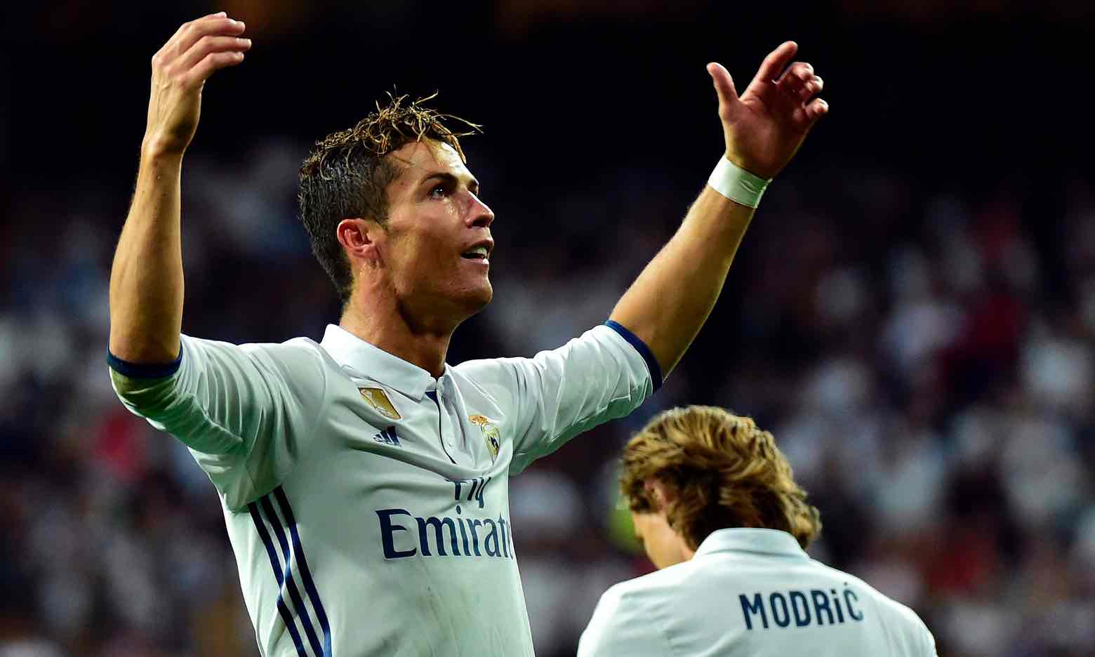 Vòng 37 La Liga: Tiếp tục cuộc đua “song mã”