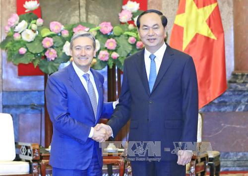 Chủ tịch nước Trần Đại Quang tiếp Bộ trưởng Thương mại quốc tế Canada
