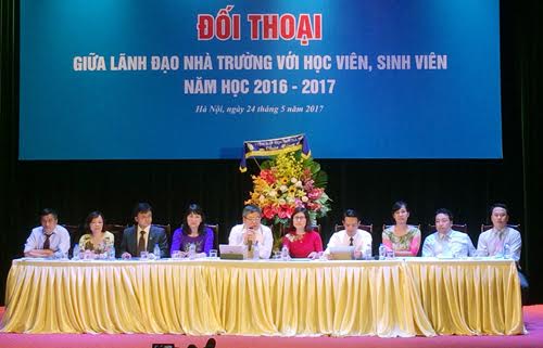 Tạo sự cởi mở và dân chủ trong công tác sinh viên