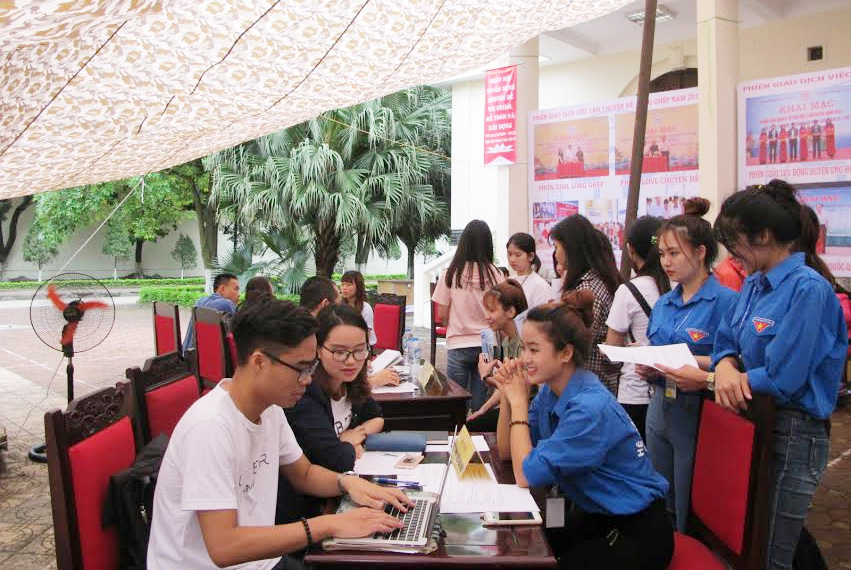 Ngày hội tuyển dụng chuyên ngành tài chính, kế toán và xây dựng tại Học viện Hậu cần