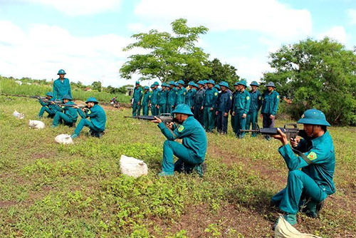 Gỡ cái khó trong xây dựng dân quân
