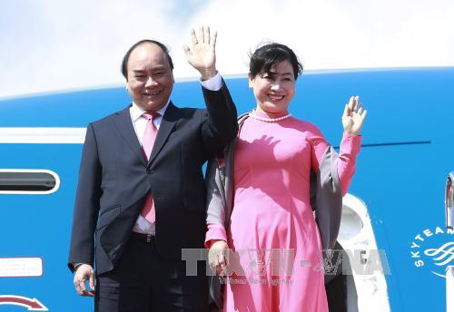 Thủ tướng Nguyễn Xuân Phúc tới Tokyo, bắt đầu thăm chính thức Nhật Bản