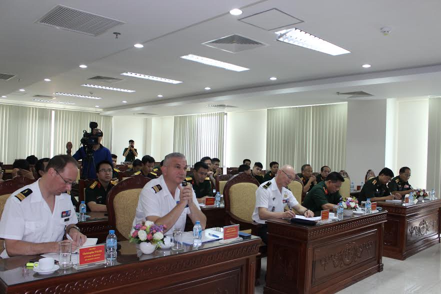 Việt Nam-Pháp trao đổi kinh nghiệm gìn giữ hòa bình Liên hợp quốc