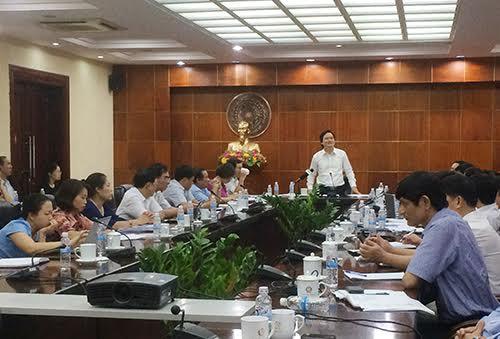 Chưa đề xuất thí điểm chuyển sang hợp đồng lao động đối với giáo viên Mầm non, Tiểu học và THCS