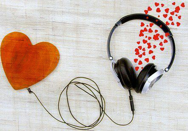 LẮNG NGHE VÀ HÀNH ĐỘNG
