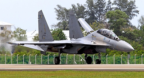 Malaysia tích hợp thành công bom GBU-12 lên máy bay chiến đấu Su-30MKM
