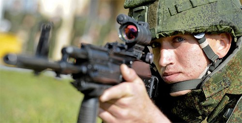 Quân đội Nga sẽ được trang bị súng trường AK-12