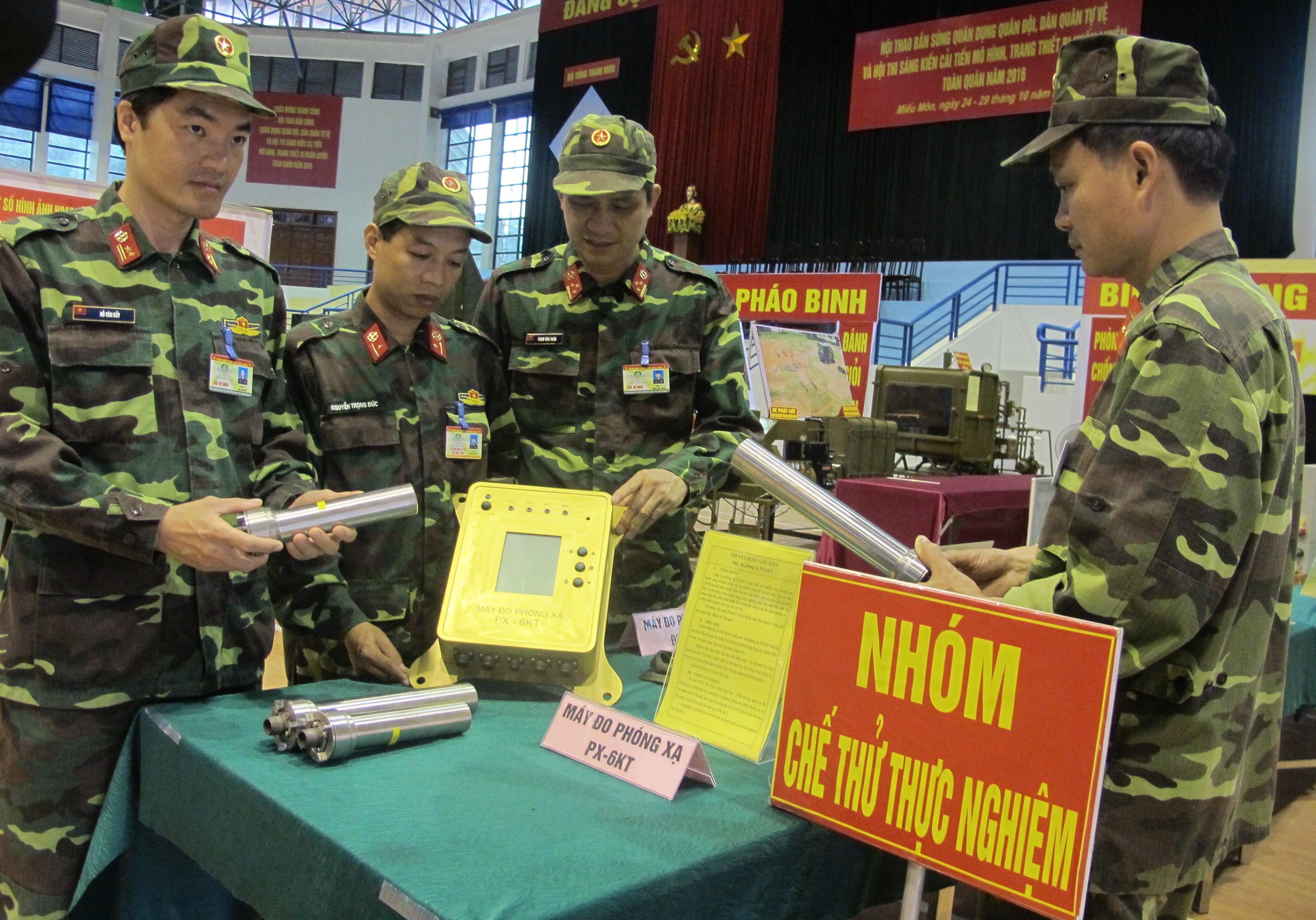 Máy đo phóng xạ PX-6KT
