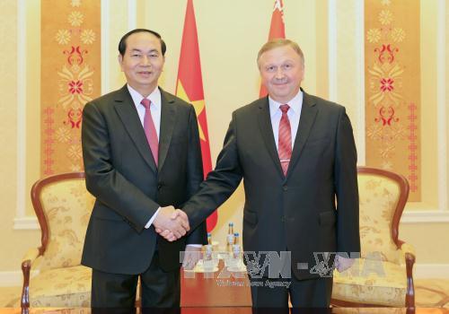 Chủ tịch nước Trần Đại Quang hội kiến Thủ tướng Bê-la-rút A. Cô-bi-a-cốp và Chủ tịch Viện Đại biểu Quốc hội Bê-la-rút V. An-đơ-rây-tren-cô