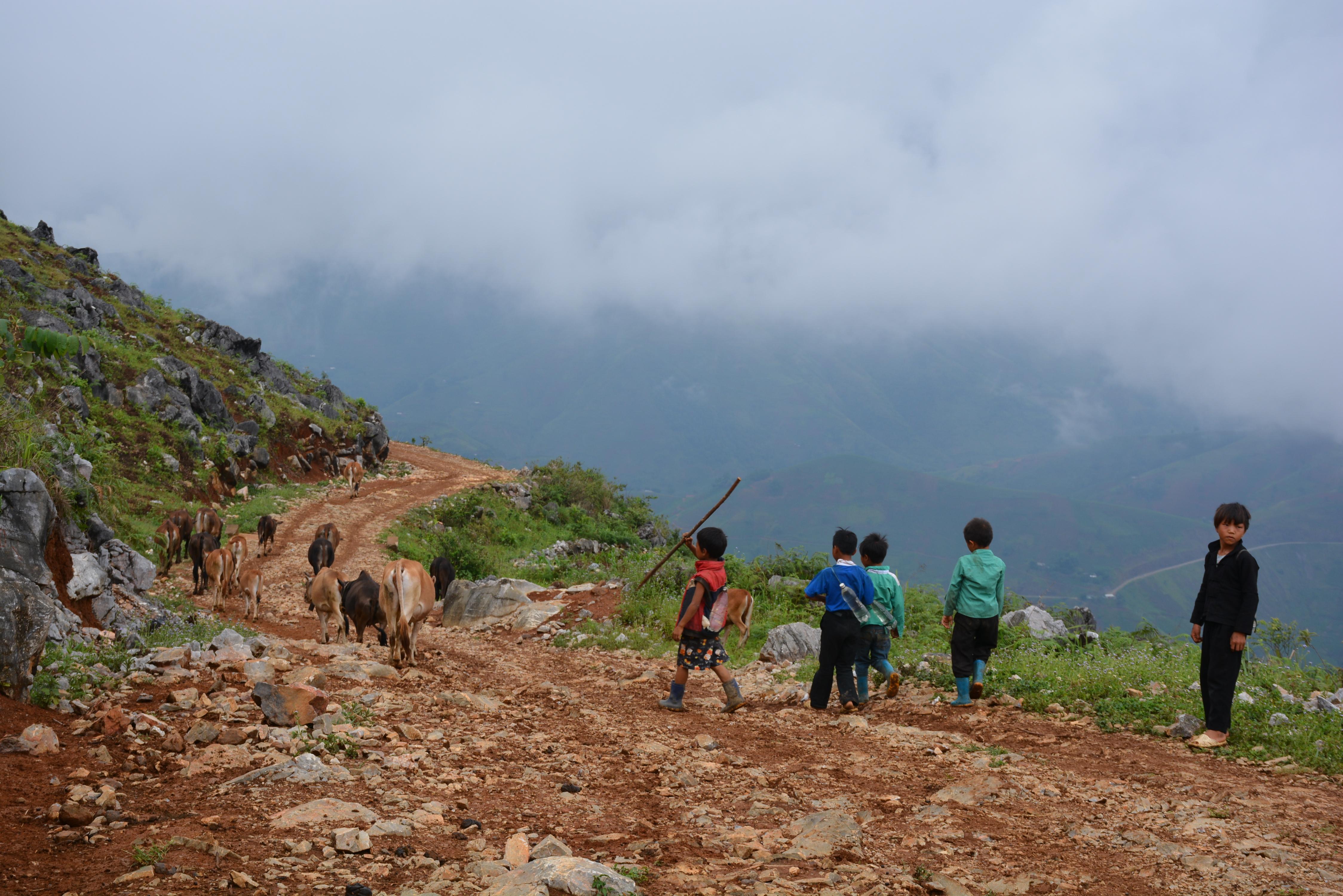 Bài 1: Đổi thay ở những xã khó khăn nhất