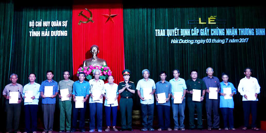 Hải Dương trao quyết định thương binh cho 41 đồng chí