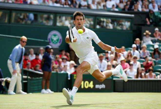 Roger Federer và Novak Djokovic vào vòng 2 Wimbledon 2017