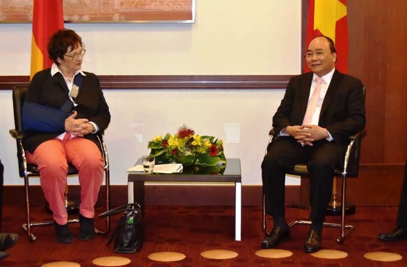 Thủ tướng Nguyễn Xuân Phúc tiếp Bộ trưởng Kinh tế và Năng lượng Liên bang Đức Bri-gít-tơ Xu-prít