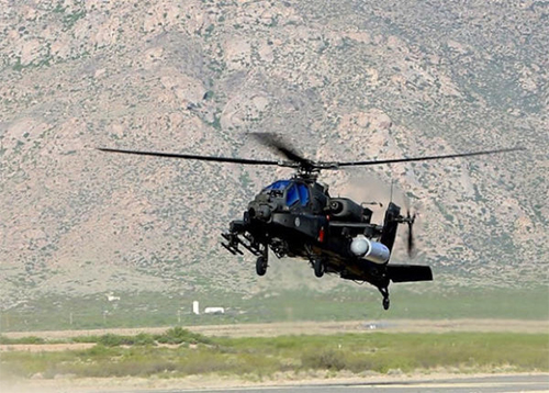 Mỹ lần đầu tiên thử nghiệm vũ khí la-de trên trực thăng