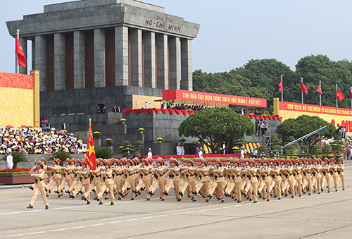 Lực lượng Công an nhân dân gương mẫu đi đầu trong thực hiện Nghị quyết Trung ương 4, khóa XII