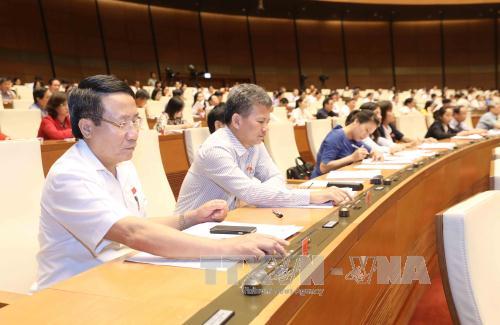 Tiếp tục công bố 6 luật vừa được Quốc hội thông qua