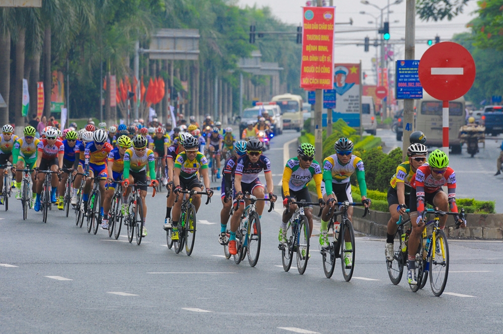 Nhìn chung, thời tiết buổi sáng khá thuận lợi cho các vận động viên.