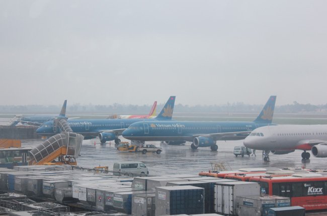 Vietnam Airlines điều chỉnh 10 chuyến bay do ảnh hưởng của cơn bão số 2