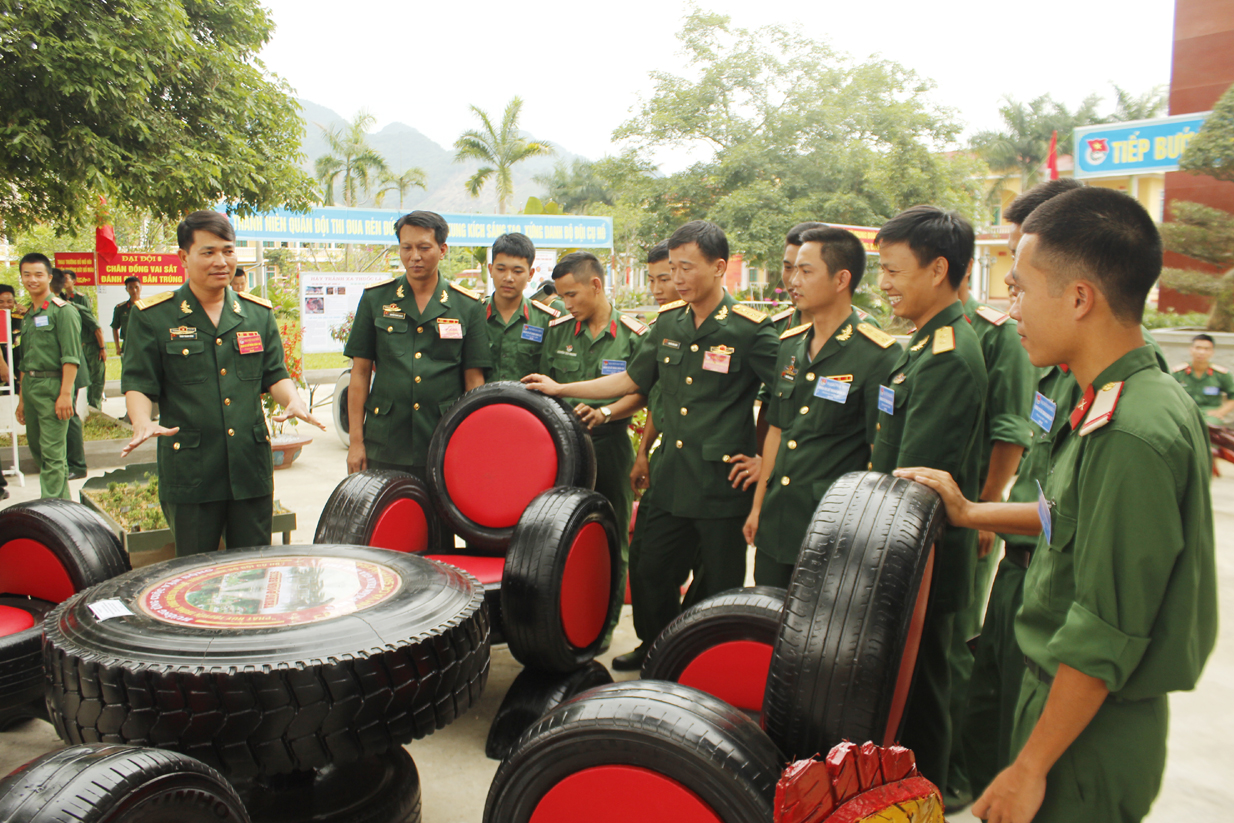 Những sáng tạo “độc” của chiến sĩ
