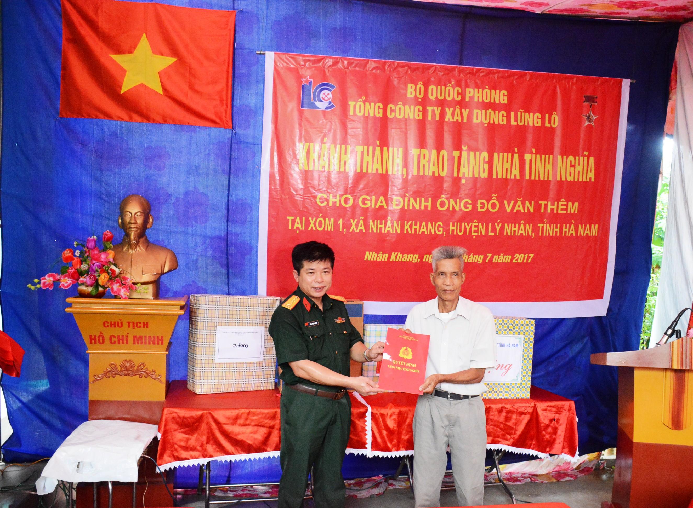 Gắn sản xuất kinh doanh với các hoạt động chính sách xã hội