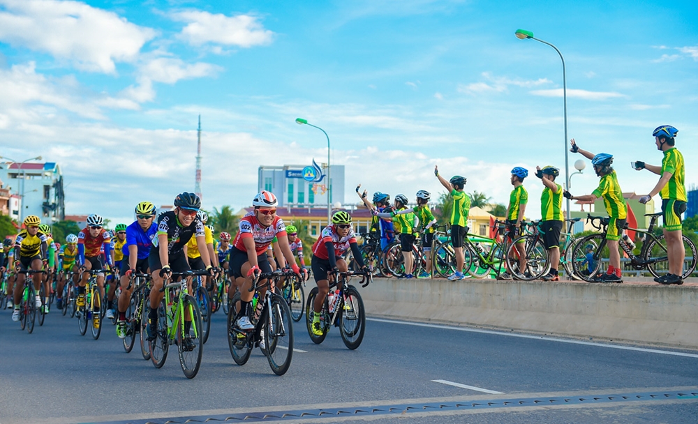 Những tay đua xe đạp