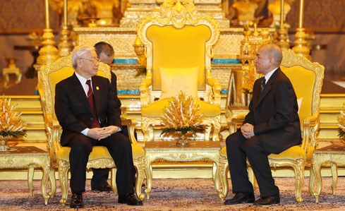 Tuyên bố chung về tăng cường quan hệ hữu nghị, hợp tác Việt Nam - Cam-pu-chia