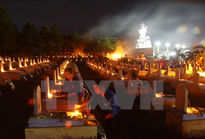 Tiếp bước cha anh, nêu cao đạo lý “Uống nước nhớ nguồn”