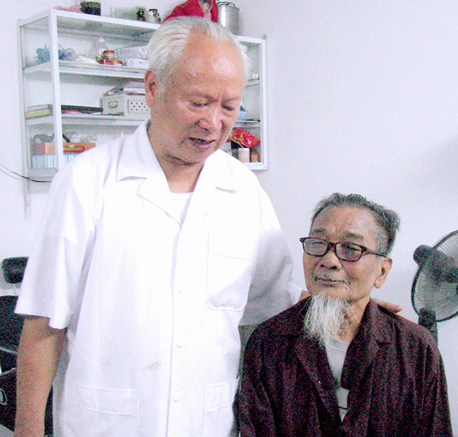 Bác sĩ của người nghèo