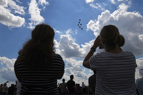 Nga ký các hợp đồng mua bán vũ khí trị giá hơn 7 tỷ USD