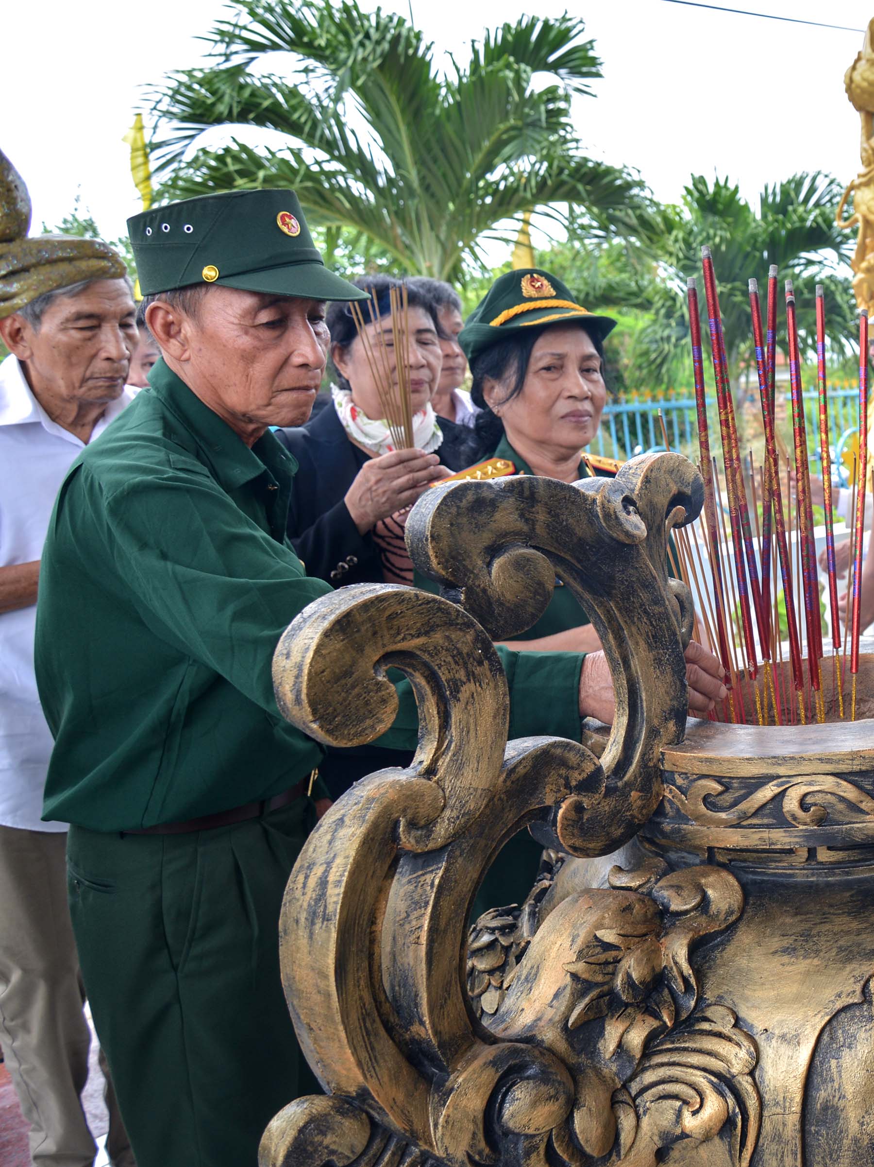 Khánh thành Nhà bia tưởng niệm 729 liệt sĩ quân y Quân khu 9