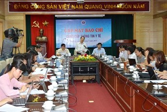 Hơn 50% ca mắc sốt xuất huyết là người đang trong độ tuổi lao động