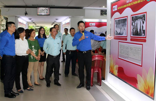 Triển lãm “Chủ tịch Hồ Chí Minh với công tác thương binh liệt sĩ”