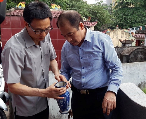 Phó thủ tướng Vũ Đức Đam kiểm tra dịch sốt xuất huyết tại Hà Nội