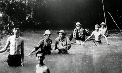 Đa dạng hóa cách đánh trong Chiến dịch Đồng Xoài