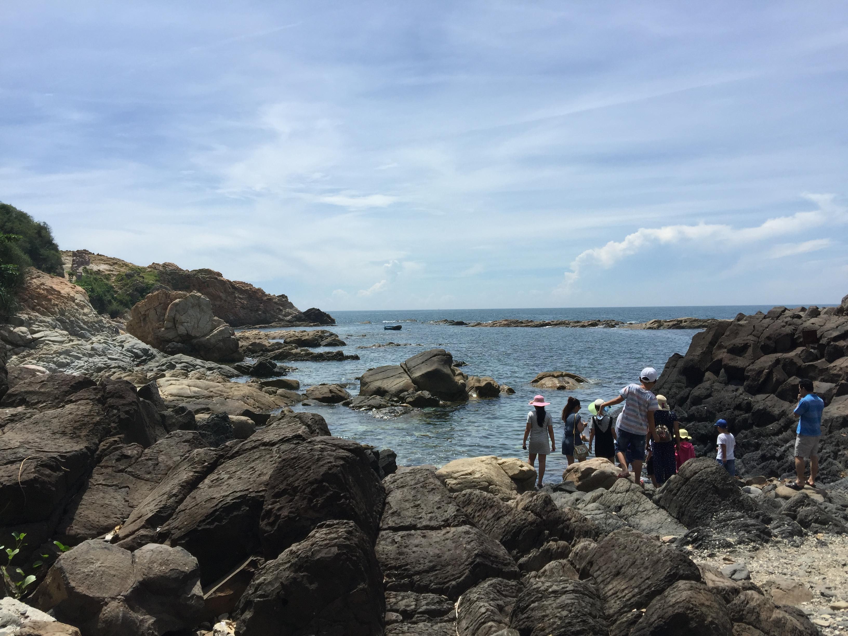 Về Phú Yên, thưởng ngoạn Ghềnh Đá Đĩa