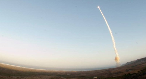 Mỹ bất ngờ phóng thử tên lửa đạn đạo liên lục địa Minuteman III