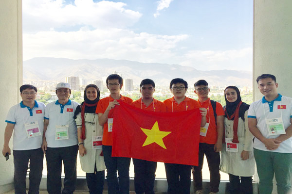 Việt Nam giành Huy chương Vàng tại Olympic Tin học quốc tế
