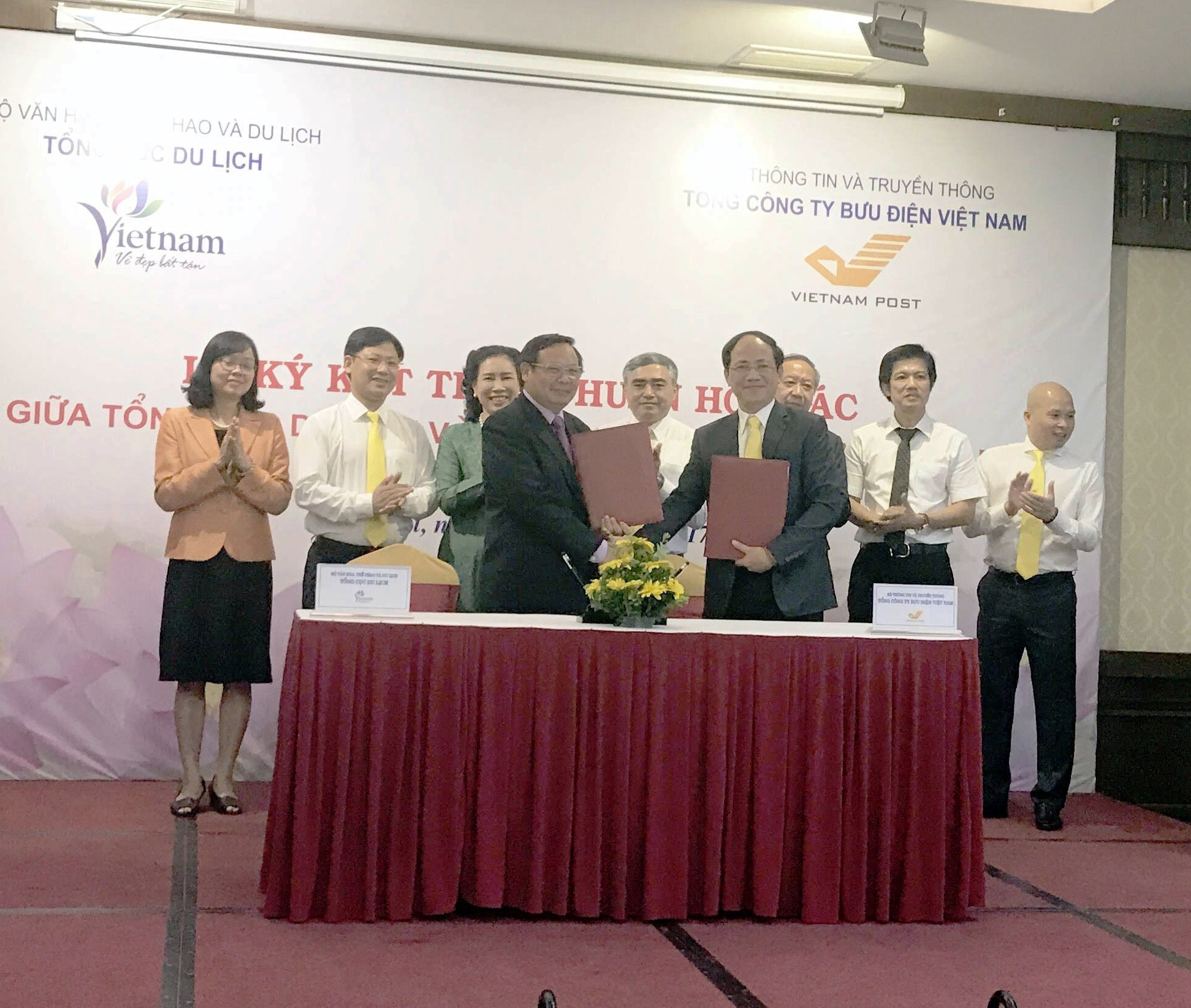 Quảng bá hình ảnh du lịch Việt Nam qua hệ thống Bưu điện Việt Nam
