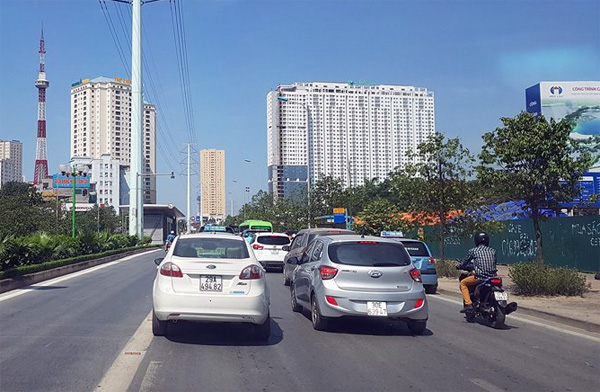 Hà Nội thu hồi phù hiệu ô tô không truyền dữ liệu giám sát hành trình