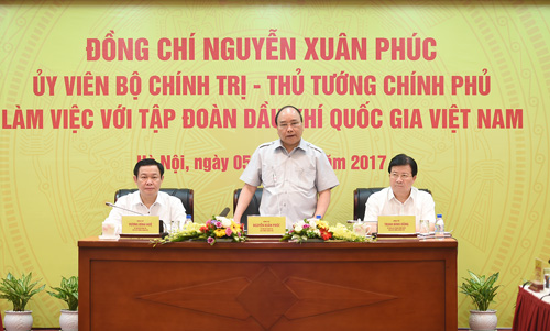 Thủ tướng Nguyễn Xuân Phúc: Xây dựng PVN phát triển bền vững, tiếp tục đóng góp vào sự phát triển của đất nước