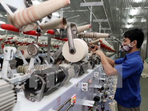 Tạo điều kiện thuận lợi để phát triển kinh tế tư nhân lành mạnh