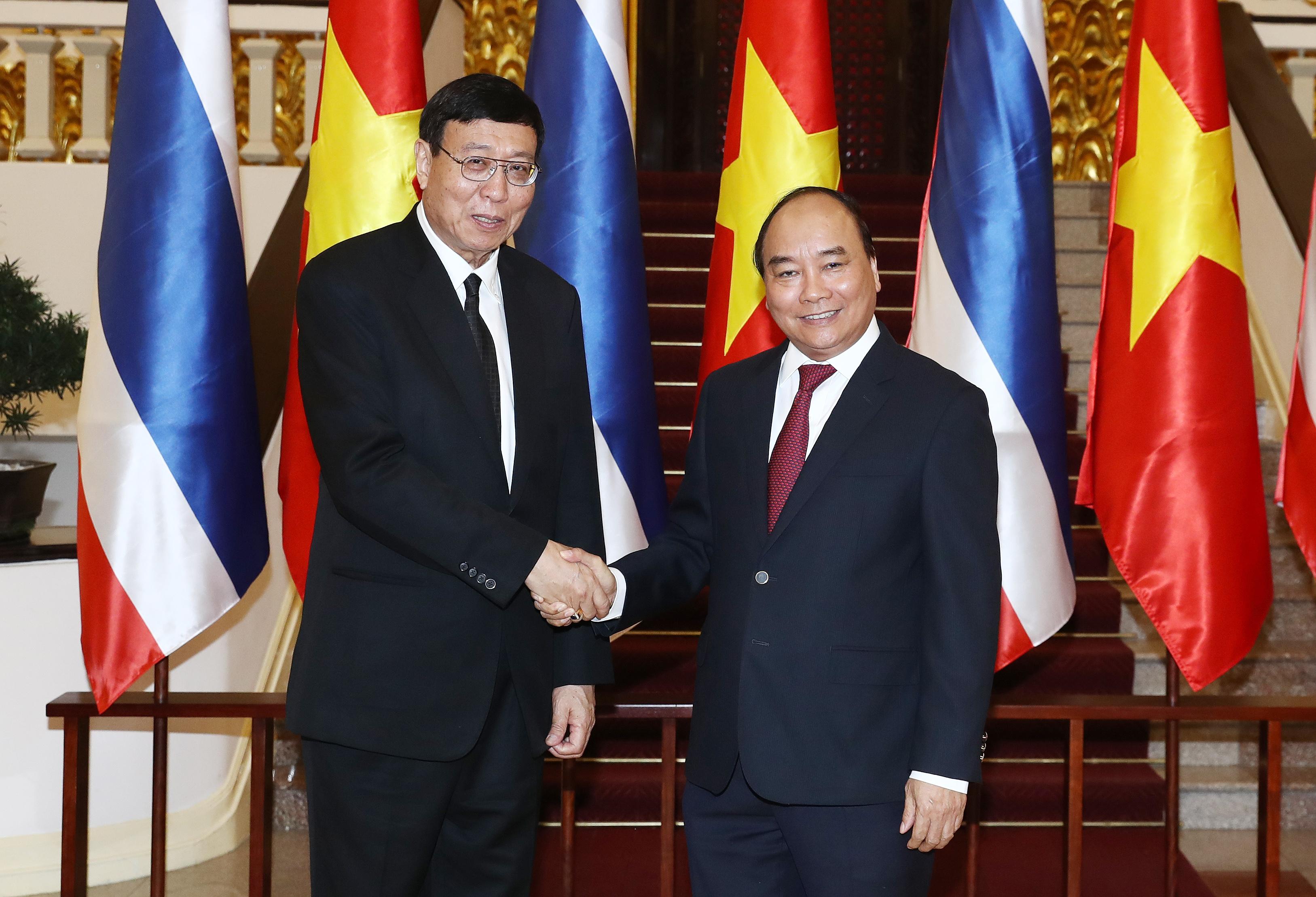 Lãnh đạo nước ta đón, tiếp, hội đàm với Chủ tịch Hội đồng Lập pháp quốc gia Thái Lan