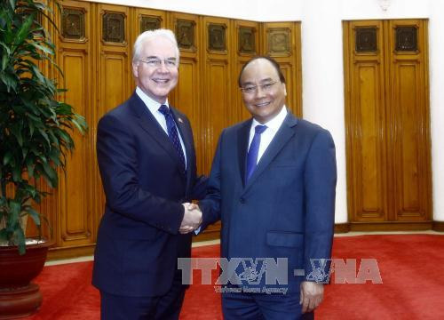 Thủ tướng Nguyễn Xuân Phúc tiếp Bộ trưởng Y tế và Phúc lợi con người Hoa Kỳ và Bộ trưởng Quốc phòng Australia