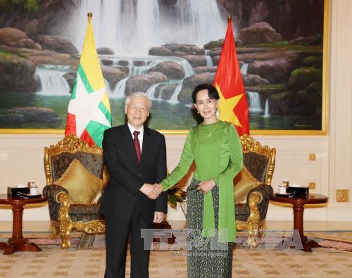 Tổng Bí thư Nguyễn Phú Trọng hội kiến với Cố vấn Nhà nước Myanmar Aung San Suu Kyi
