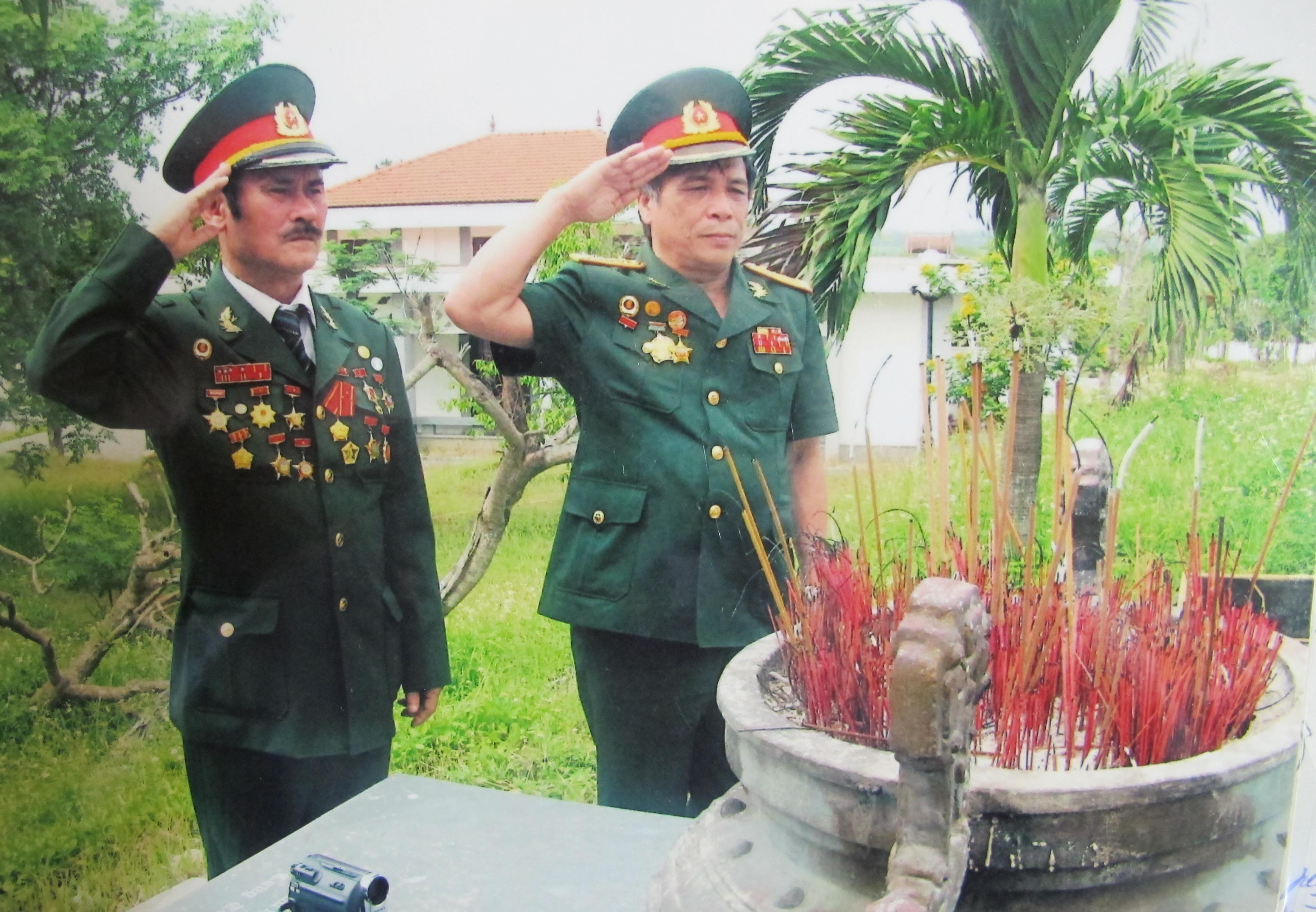 Măng non xây lũy đắp thành