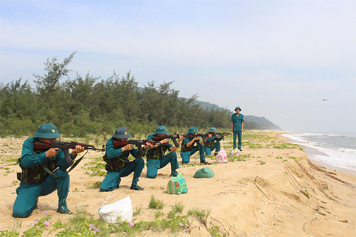Chăm lo xây dựng lực lượng dân quân ở Nam Đông