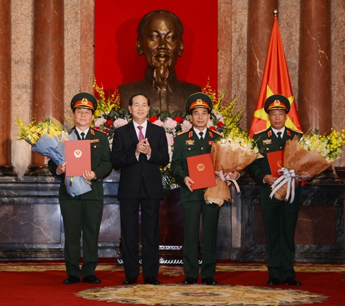 Thăng quân hàm cấp Thượng tướng, Trung tướng cho các đồng chí sĩ quan cao cấp Quân đội nhân dân Việt Nam