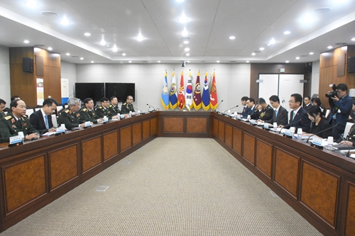 Quan hệ hợp tác quốc phòng Việt Nam-Hàn Quốc mang tính thực chất và đi vào chiều sâu