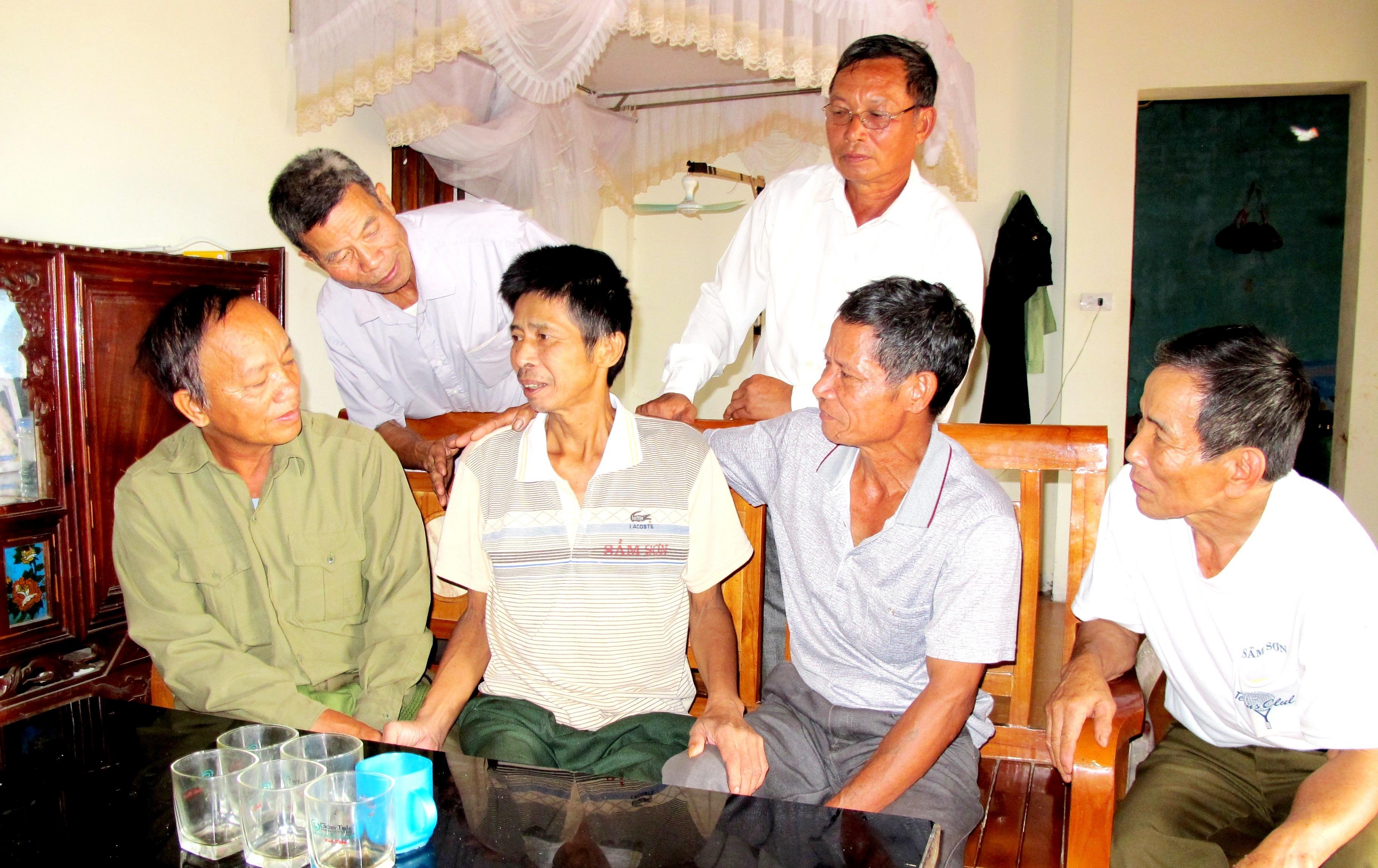 Cựu chiến binh Đàm Văn Vựng đang rất cần sự giúp đỡ
