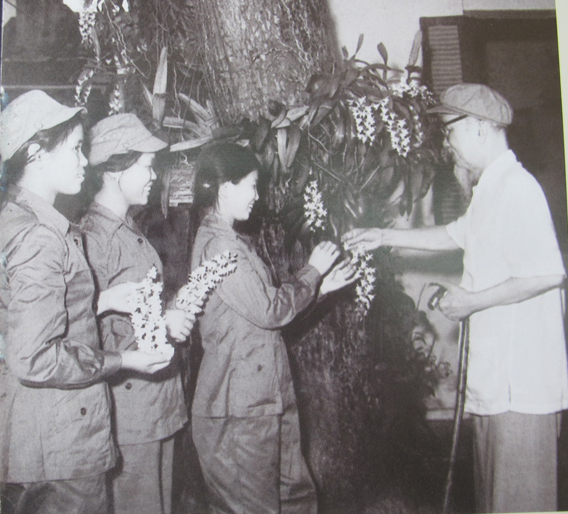 Di chúc của Chủ tịch Hồ Chí Minh với việc xây dựng nền quốc phòng toàn dân hiện nay
